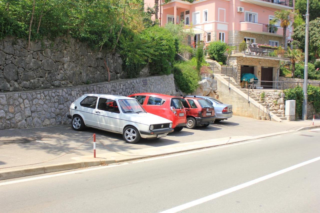 Apartments And Rooms By The Sea Medveja, Opatija - 2305 ロヴラン エクステリア 写真