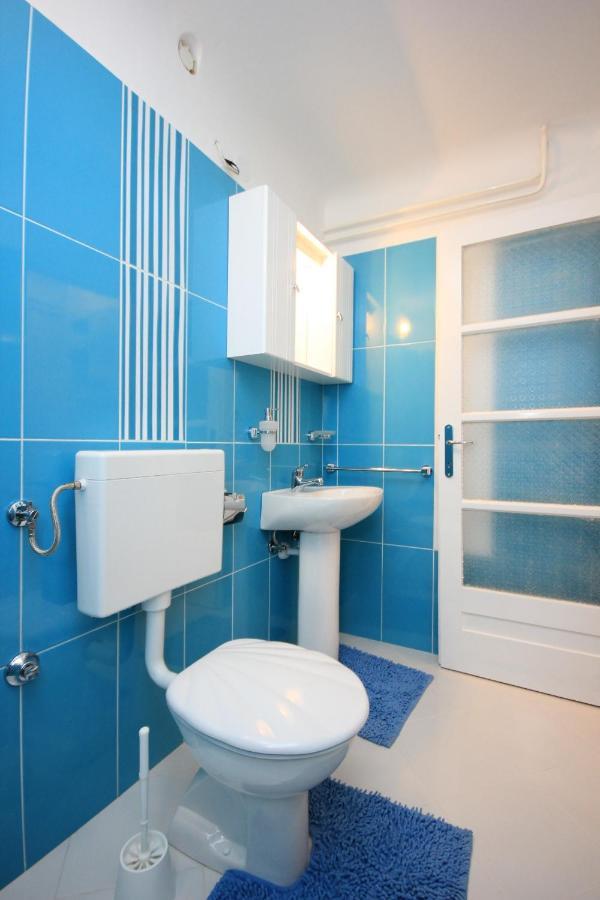 Apartments And Rooms By The Sea Medveja, Opatija - 2305 ロヴラン エクステリア 写真